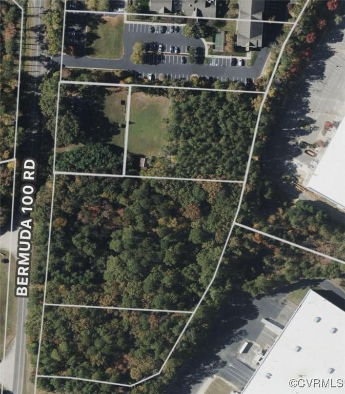 812 Bermuda Hundred Rd, Chesterfield, VA 23836 - map / location with property boundaries highlighted