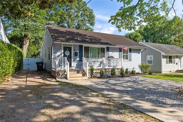 415 Crescent Ave, Colonial Heights, VA 23834 - view of front of house with a porch, a gate, and roof with shingles