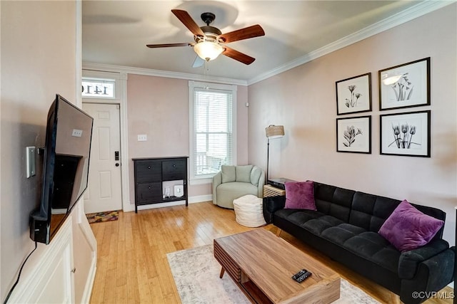 1410 W Clay St, Richmond, VA 23220 - living room featuring light wood finished floors, ornamental molding, and a ceiling fan