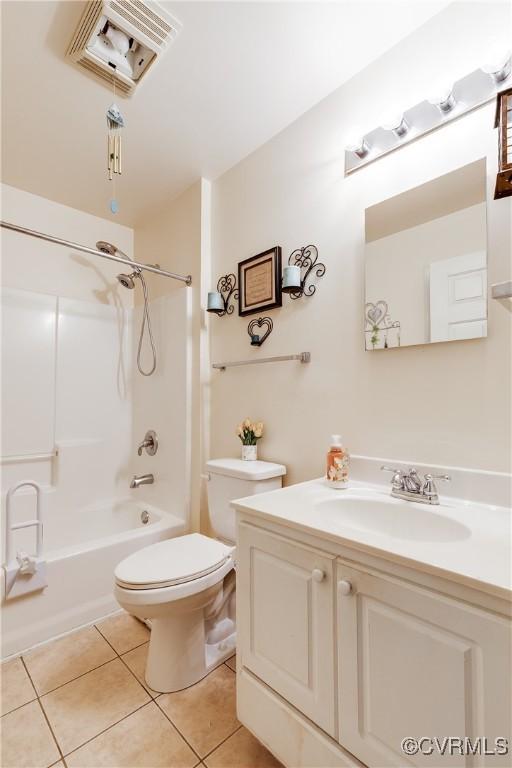 698 Quail Crossing Rd, Burkeville, VA 23922 - bathroom featuring tile patterned flooring, vanity, and shower / bath combination