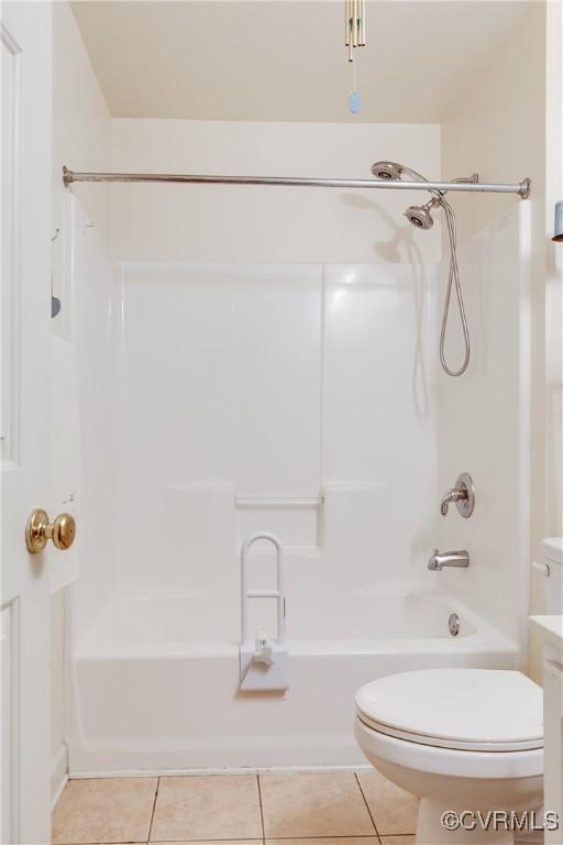 698 Quail Crossing Rd, Burkeville, VA 23922 - full bathroom featuring tile patterned flooring and shower / washtub combination