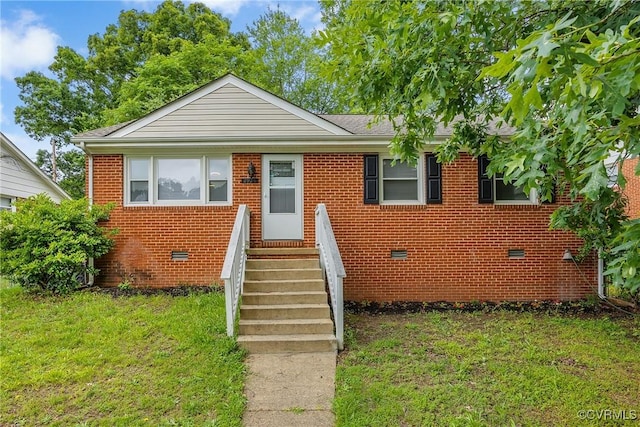 2924 Glenan Dr, Richmond, VA 23234 - bungalow with a front yard, crawl space, and brick siding