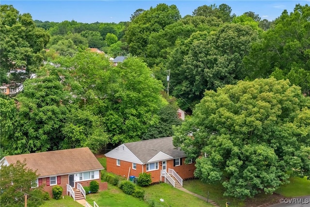 2924 Glenan Dr, Richmond, VA 23234 - aerial view of property and surrounding area with a heavily wooded area