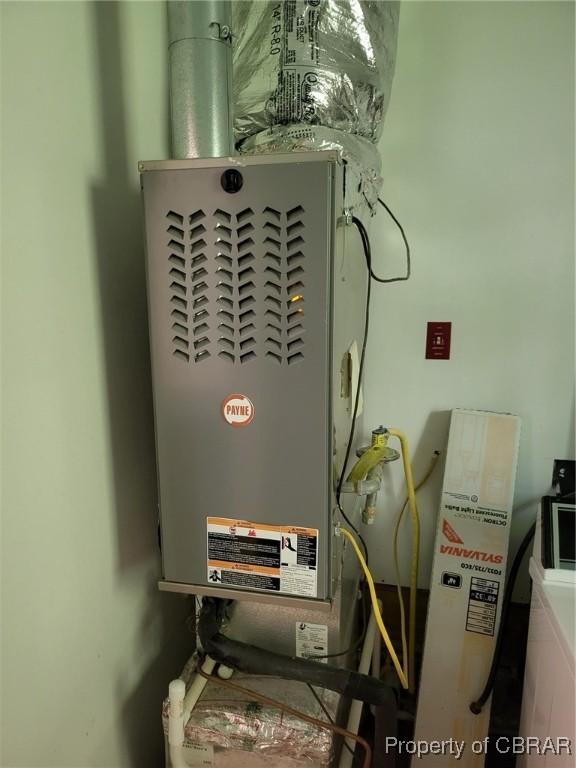 122 Longhill Rd, Williamsburg, VA 23185 - utilities featuring heating unit