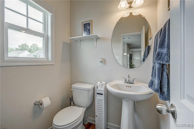 6989 Sir Galahad Rd, Henrico, VA 23231 - half bath featuring toilet