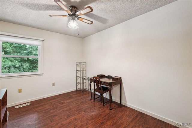 12302 Sir James Ct, Henrico, VA 23233 - unfurnished room featuring a textured ceiling, wood finished floors, and ceiling fan