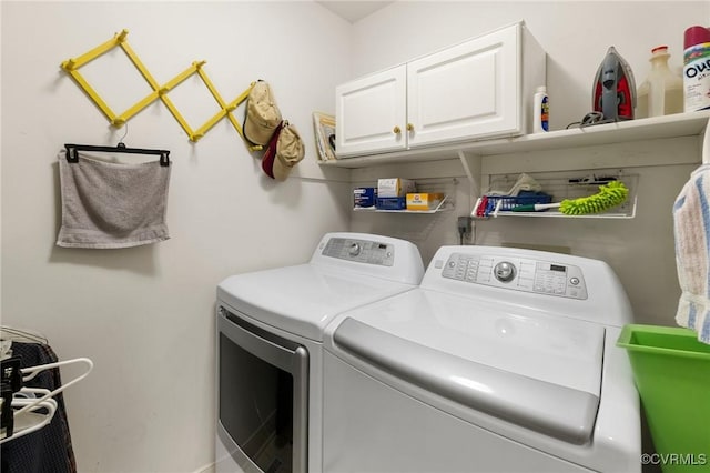 4723 Squaw Valley Ct, Glen Allen, VA 23060 - laundry area featuring washing machine and clothes dryer and cabinet space
