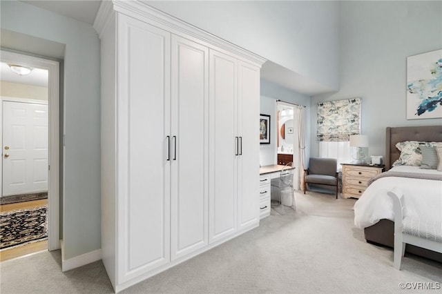 4723 Squaw Valley Ct, Glen Allen, VA 23060 - bedroom featuring light carpet, connected bathroom, and an office area