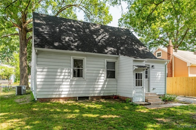 1409 Virginia Ave, Glen Allen, VA 23060 - view of front of house featuring entry steps
