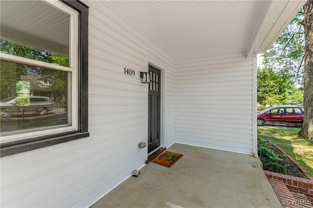 1409 Virginia Ave, Glen Allen, VA 23060 - doorway to property featuring a porch