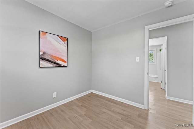 2000 Cleary Rd, Richmond, VA 23223 - spare room featuring light wood-style floors and a smoke detector