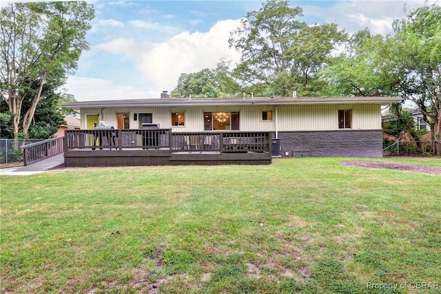107 Ward, Hampton, VA 23669 - view of front facade with a deck