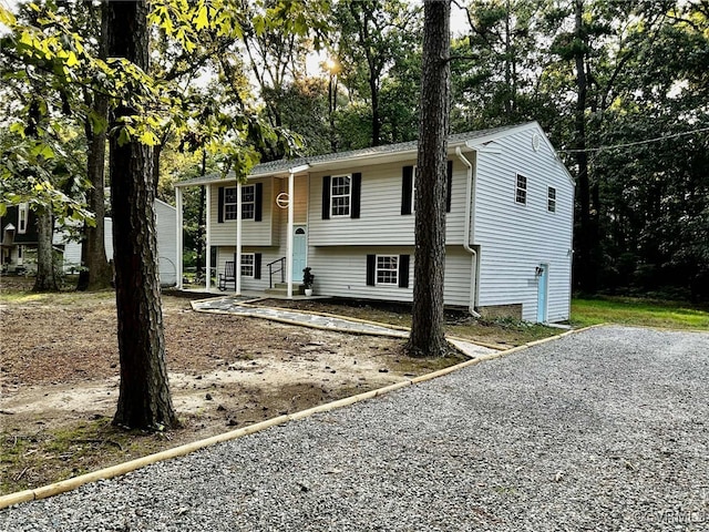 13408 Bermuda Place Dr, Chester, VA 23836