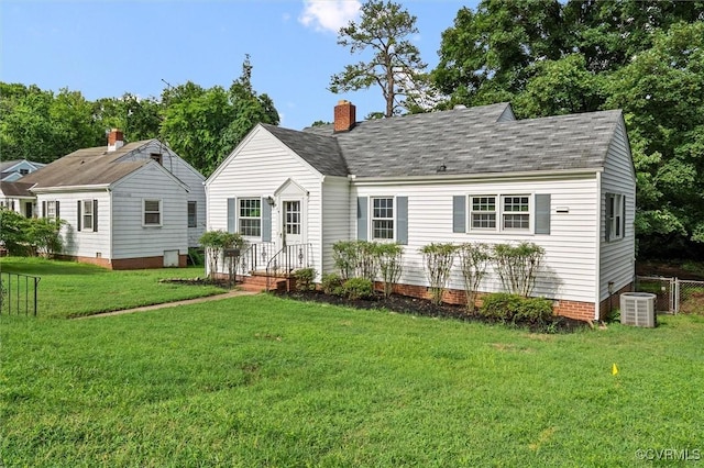 914 Kensington Ave, Colonial Heights, VA 23834 - view of front facade featuring a chimney and roof with shingles