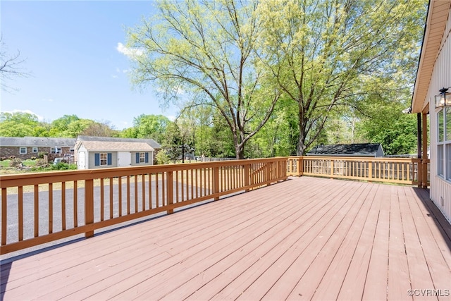 6631 Rural Point Rd, Mechanicsville, VA 23116 - view of wooden deck