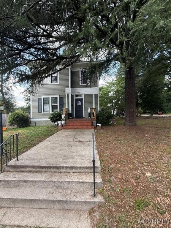 1806 Powhatan Ave, Petersburg, VA 23805 - view of front of house with a front lawn