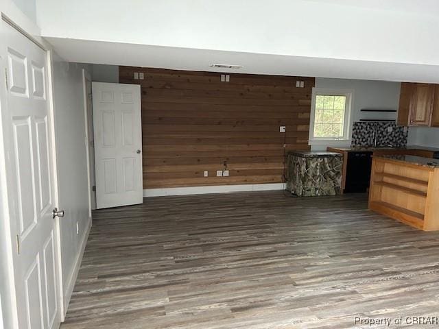 136 Twiggs Ferry Rd, Dutton, VA 23050 - photo 6