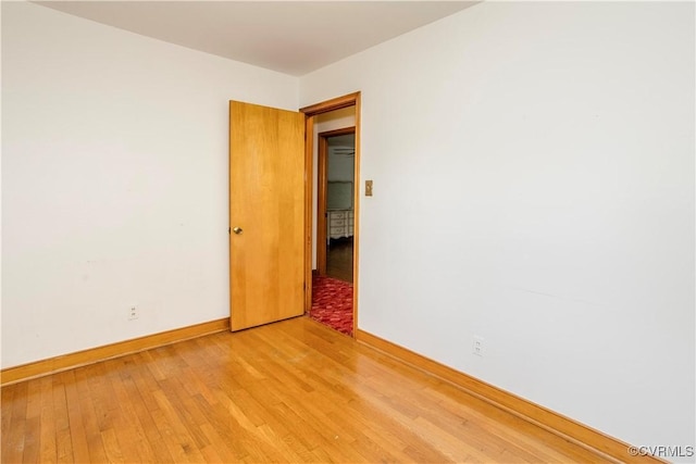 12100 Brookview Dr, Chesterfield, VA 23112 - unfurnished room featuring baseboards and light wood-type flooring