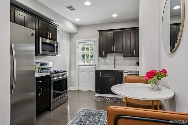 1611 W Cary St, Richmond, VA 23220 - photo 17