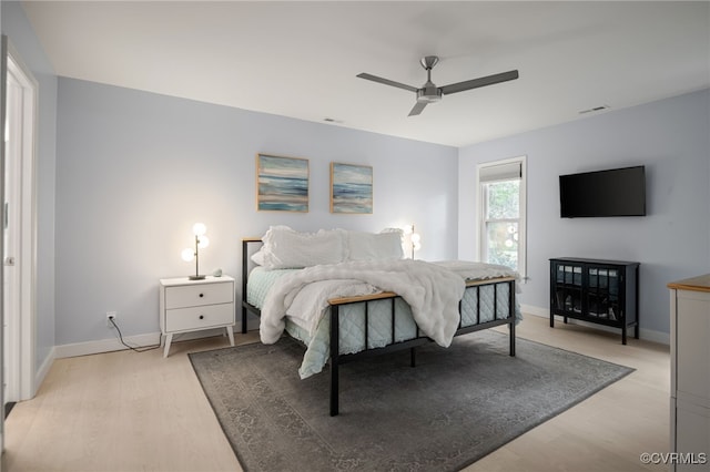 13926 Sagebrook Rd, Midlothian, VA 23112 - bedroom featuring light wood-type flooring and ceiling fan