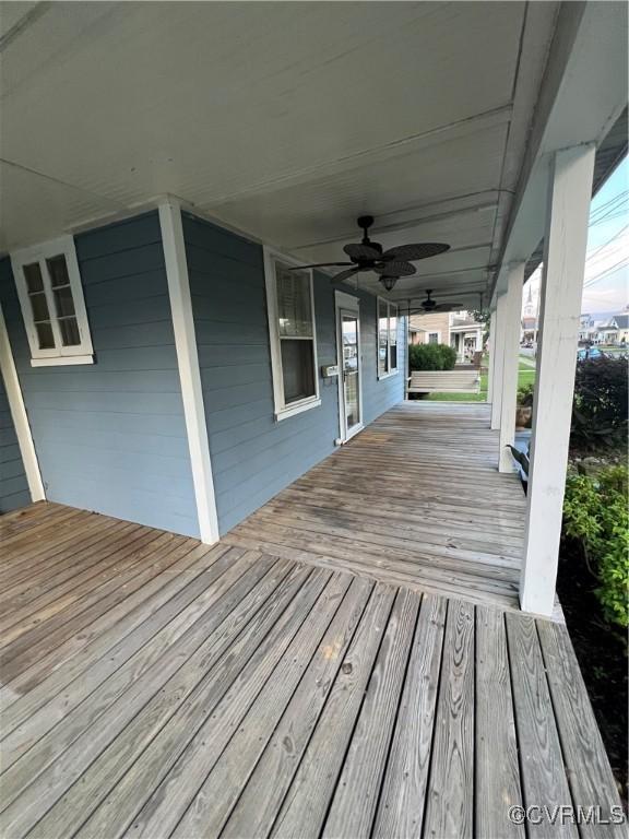 817 Lafayette Ave, Colonial Heights, VA 23834 - view of wooden terrace