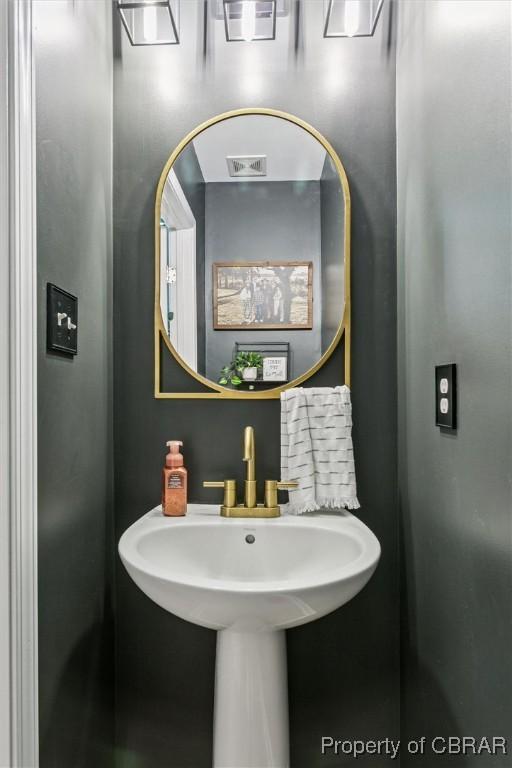 4217 Pillar, Williamsburg, VA 23188 - bathroom featuring a sink