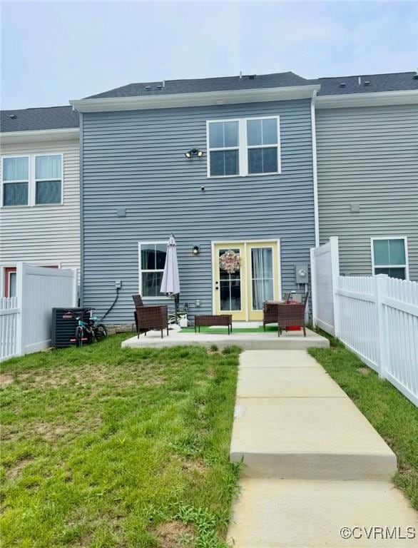 2007 Turtle Pkwy, Henrico, VA 23150 - back of house with a patio area