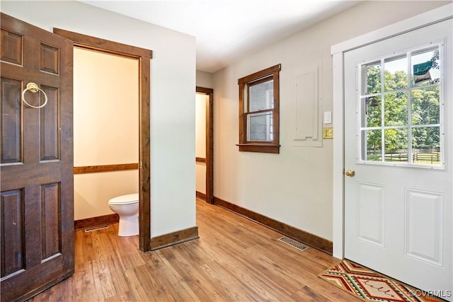 3180 Judes Ferry Rd, Powhatan, VA 23139 - entrance foyer featuring light wood-type flooring and baseboards