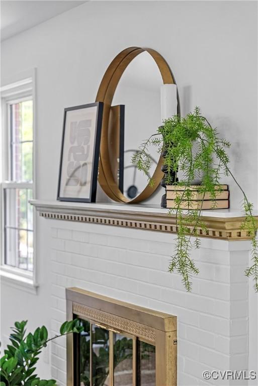 1908 Windsordale Dr, Henrico, VA 23229 - detailed view of a fireplace