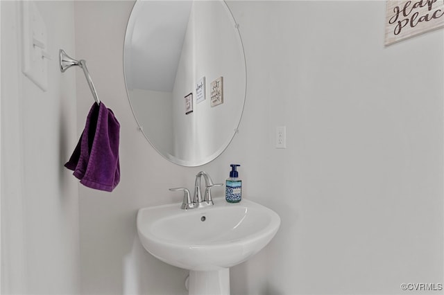 7001 Leire Ln, Chesterfield, VA 23832 - bathroom with a sink