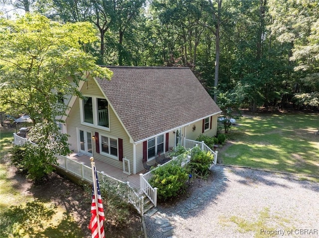 844 Rocky Point Lndg, Cobbs Creek, VA 23035 - view of front of property featuring roof with shingles, a front yard, driveway, and covered porch