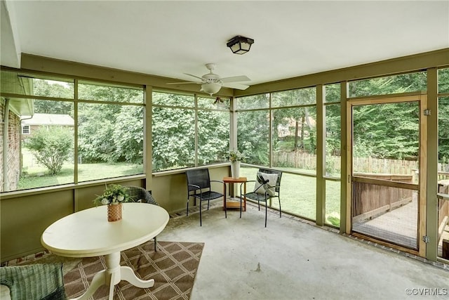 10070 Rinker Dr, Mechanicsville, VA 23116 - sunroom / solarium with a ceiling fan