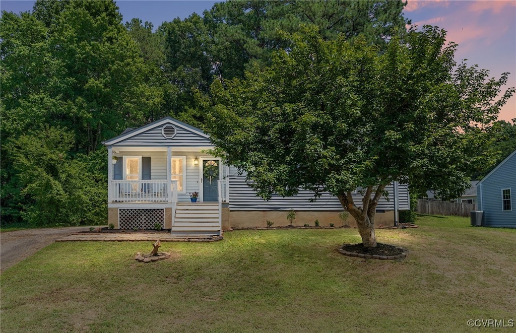 15517 Silvertree Ln, South Chesterfield, VA 23834 - view of front of house with covered porch and stairs
