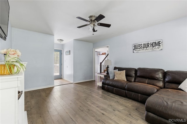 2708 Pineridge Ln, Powhatan, VA 23139 - living area featuring a ceiling fan, wood finished floors, and stairway