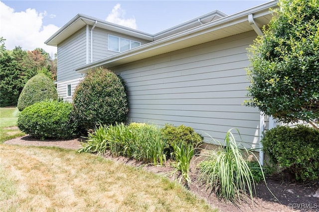 10966 Bland Ridge Dr, South Prince George, VA 23805 - view of home's exterior with a yard