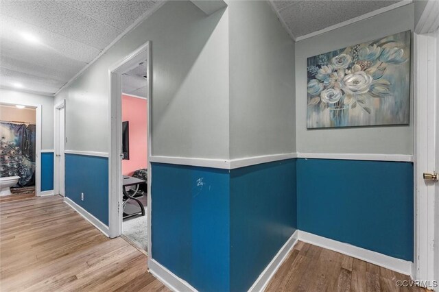 713 Lakeview Ave, Colonial Heights, VA 23834 - hallway featuring wood finished floors and crown molding