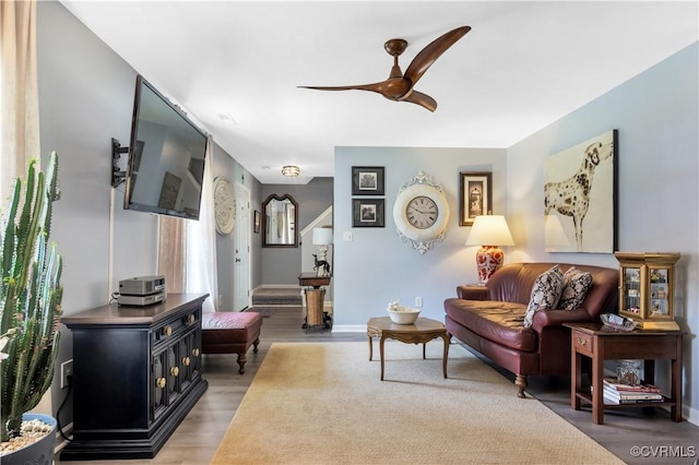 4115 Stonewood Ln, Williamsburg, VA 23188 - living area featuring a ceiling fan and light wood-style flooring