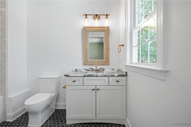 4705 Fitzhugh Ave, Richmond, VA 23230 - full bathroom with vanity and toilet