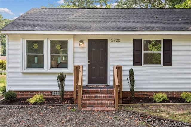 5720 Centerville Rd, Williamsburg, VA 23188 - view of front of house with crawl space