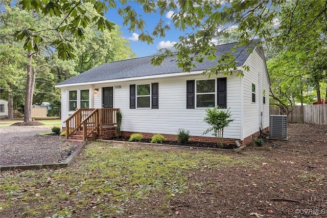 5720 Centerville Rd, Williamsburg, VA 23188 - view of front of house with roof with shingles