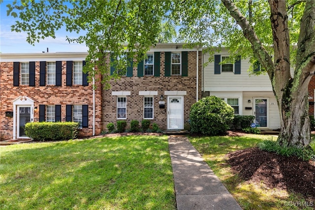 1553 United Ct, Henrico, VA 23238 - multi unit property with a front lawn and brick siding