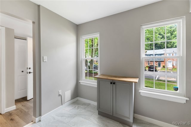 1553 United Ct, Henrico, VA 23238 - interior space featuring baseboards