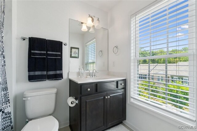 14424 Michaux Village Dr, Midlothian, VA 23113 - bathroom with vanity and a chandelier