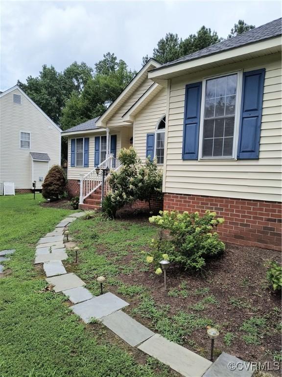 13830 Kentwood Forest Dr, Chester, VA 23831 - photo 2