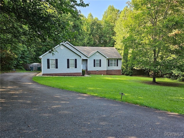 4740 Old Williamsburg Rd, Sandston, VA 23150 - view of front of house featuring crawl space
