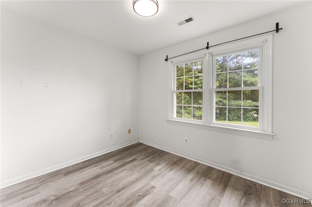 10500 Claybar Trl, North Chesterfield, VA 23236 - spare room featuring light wood-type flooring