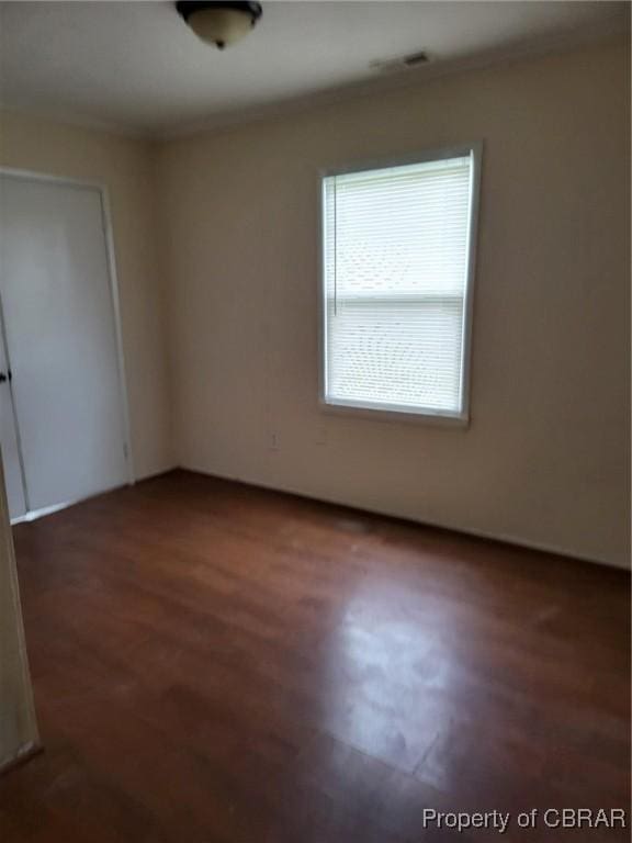 527 Price St, Hampton, VA 23663 - unfurnished room with wood finished floors