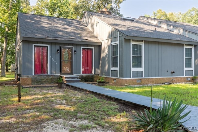 17009 Faithful Run, Montpelier, VA 23192 - view of front of home with crawl space, a shingled roof, and a front yard
