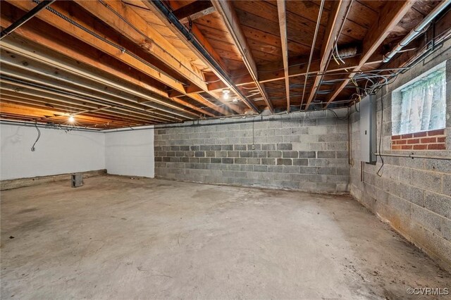 100 Gatewood Ave, Crewe, VA 23930