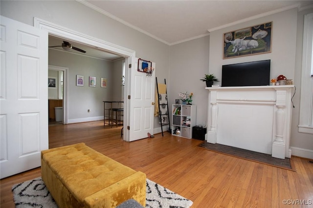 405 E 2nd St, Farmville, VA 23901 - living room with wood finished floors and crown molding